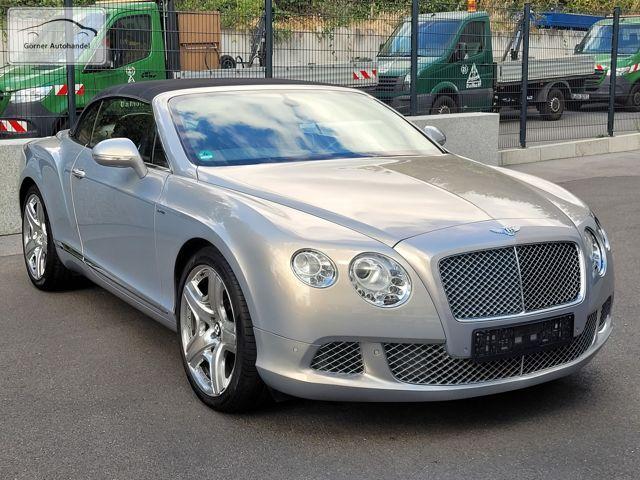 Bentley Continental GTC W12 Mulliner erst 19.200 km