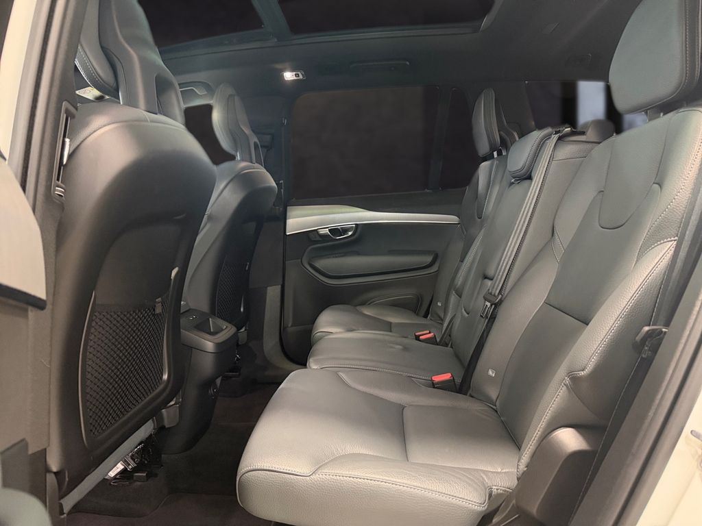 Volvo XC 90 - Bild 18