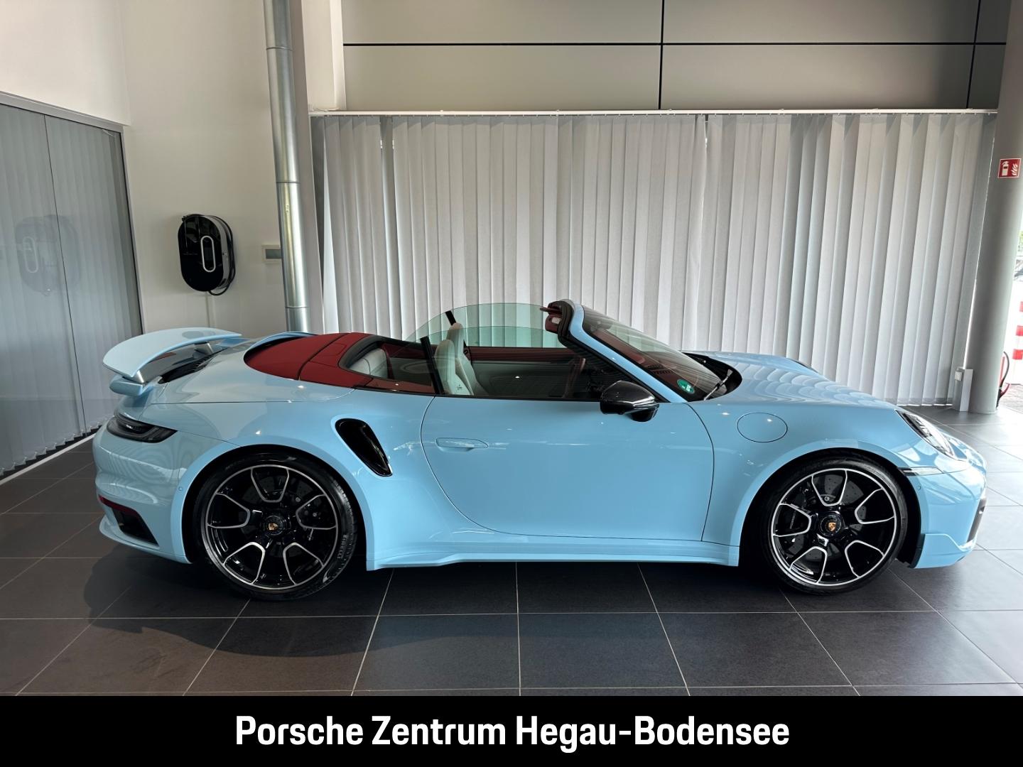Porsche 992 (911) Turbo S Cabriolet Exclusive Manufaktur