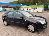 Ford Focus 1.6 Benziner  TÜV bis 10/2026 ... - Ford Focus mit Benzin-Antrieb: Kleinwagen, Automatik