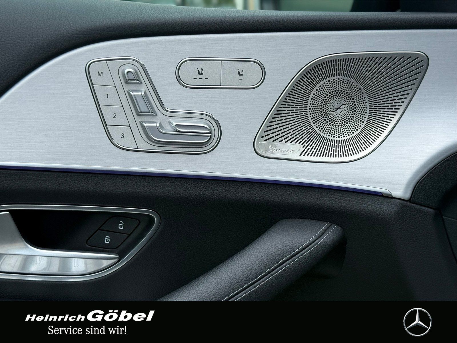 Fahrzeugabbildung Mercedes-Benz GLE 300 d AMG*PANO*BURMESTER*360°*MEMORY*