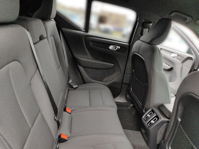 VOLVO EX40 (Bild 19 von Array)
