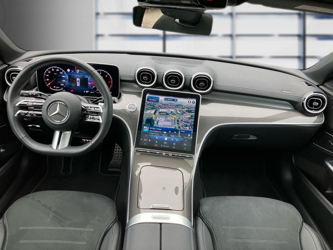 Fahrzeugabbildung Mercedes-Benz C 220 d 4M T AMG AHK Pano Night DigitalLight