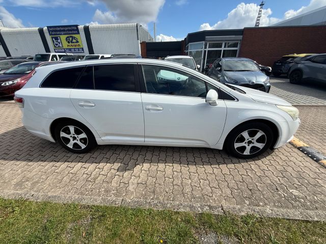 Toyota Avensis Combi Sol 1.8