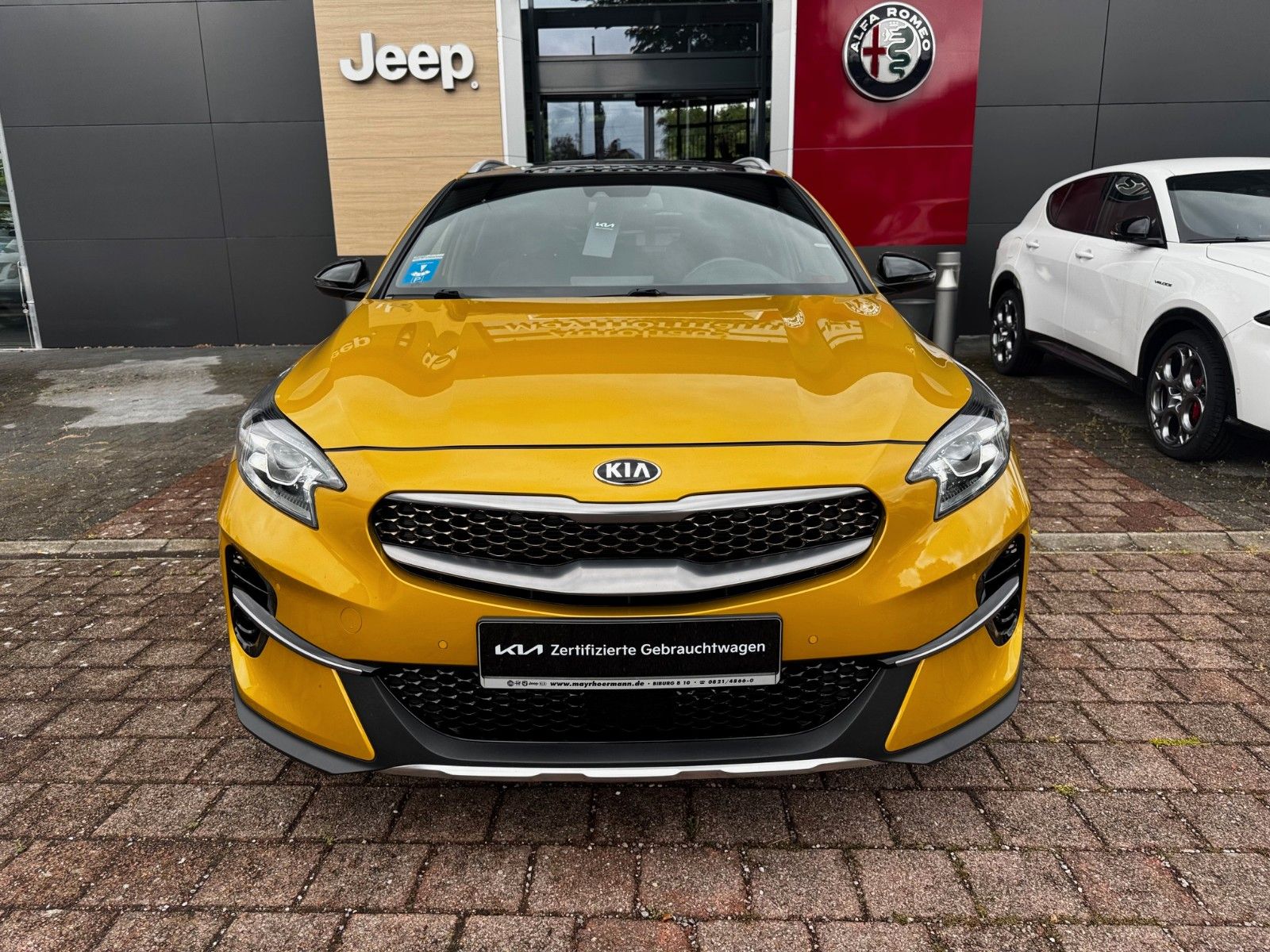 Fahrzeugabbildung Kia XCeed 1.4 T-GDI Automatik Glasdach JBL Navi Memo