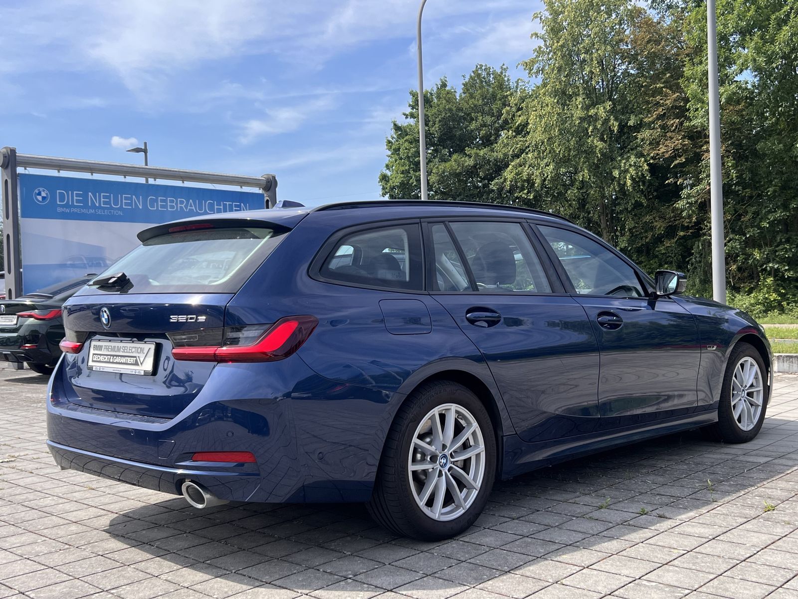 BMW 320e Touring DAB LED Tempomat Parkassistent Shz foto 3