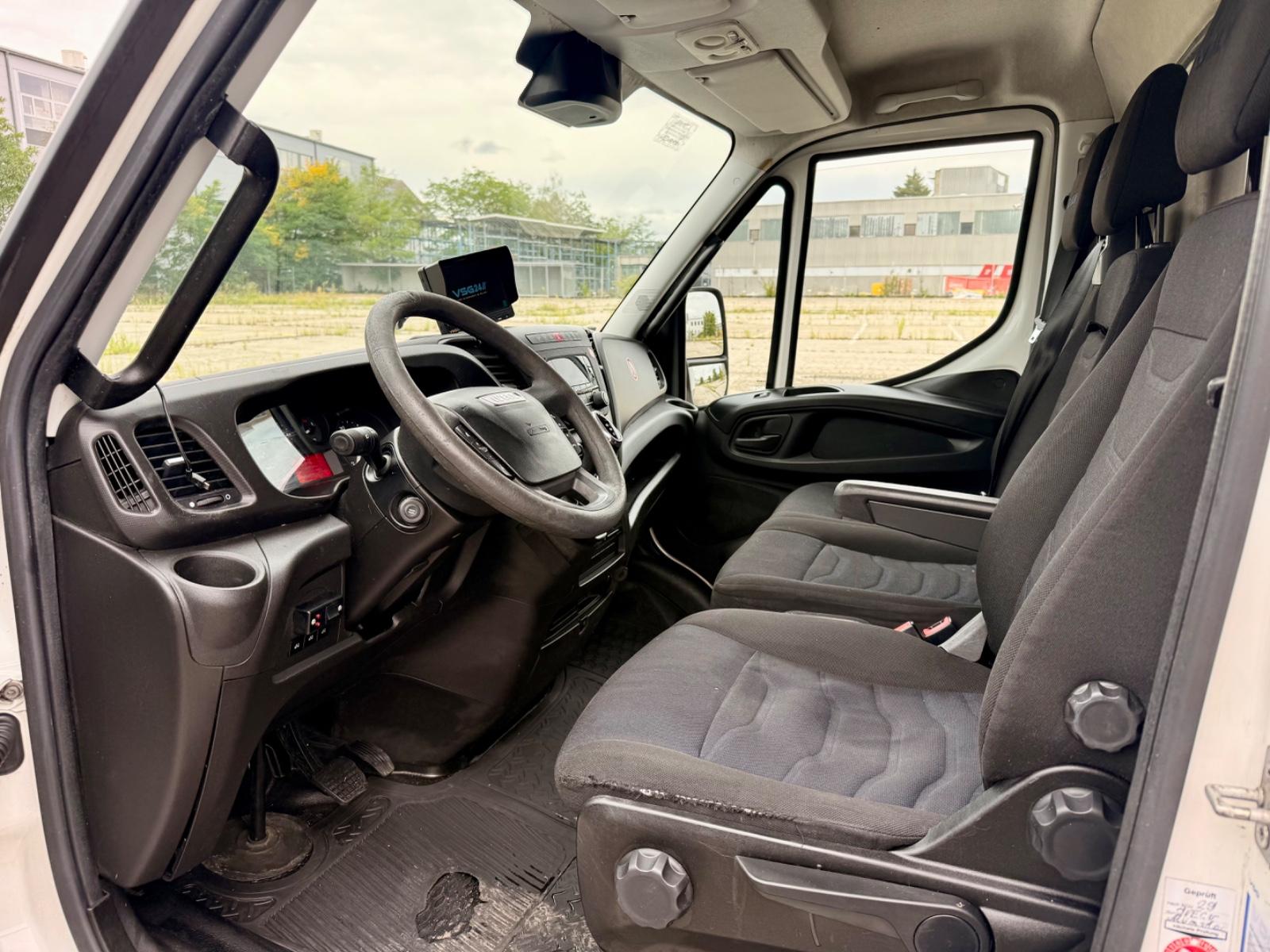 Iveco Daily 3.0D 72-180 Kühlkoffer THERMO KING 32- LDW