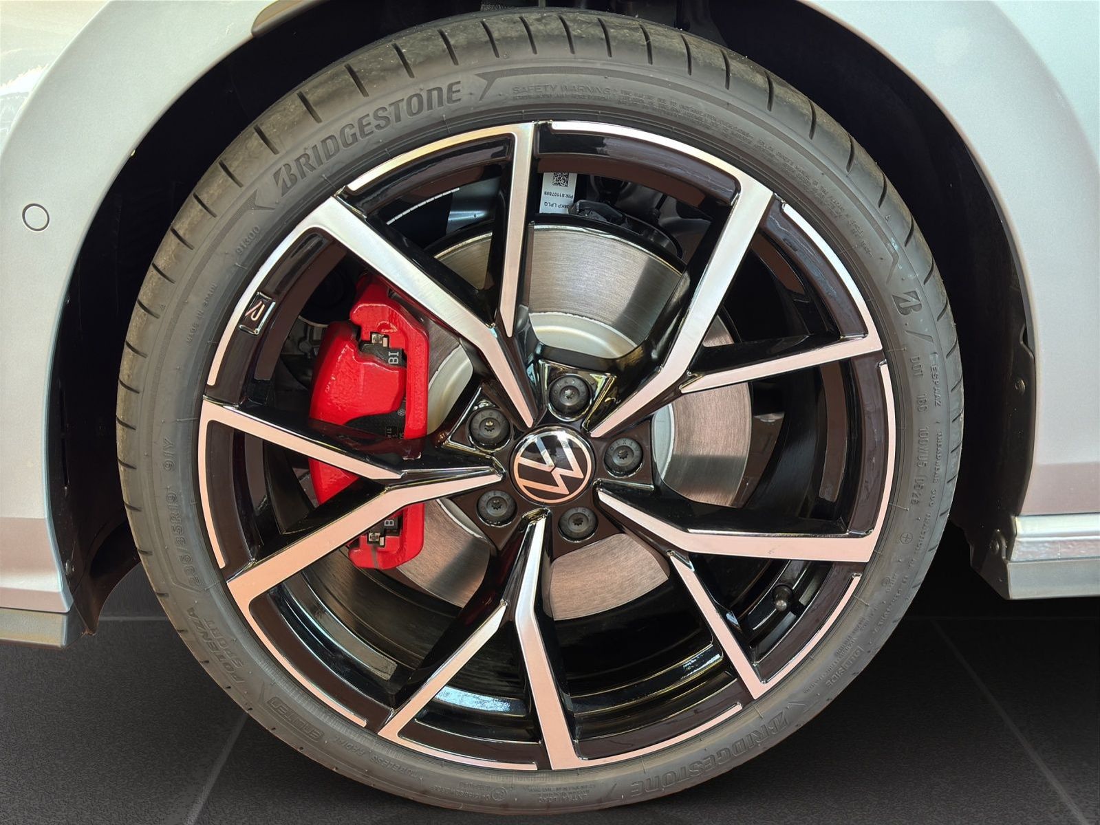 Volkswagen Golf - Bild 9
