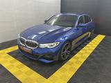 BMW 330 i M Sport+Laser+Head-Up+Ambiente+Memory+Kam - BMW 330: 330i