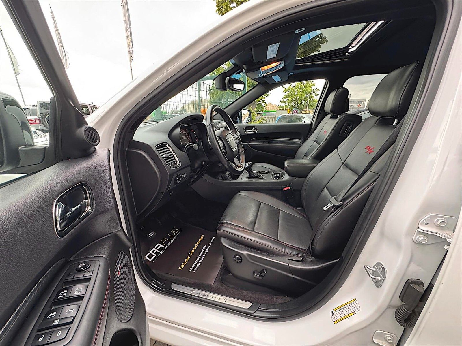 Fahrzeugabbildung Dodge Durango 5.7 V8 R/T 4x4 Night Paket *LED*7 Sitze*