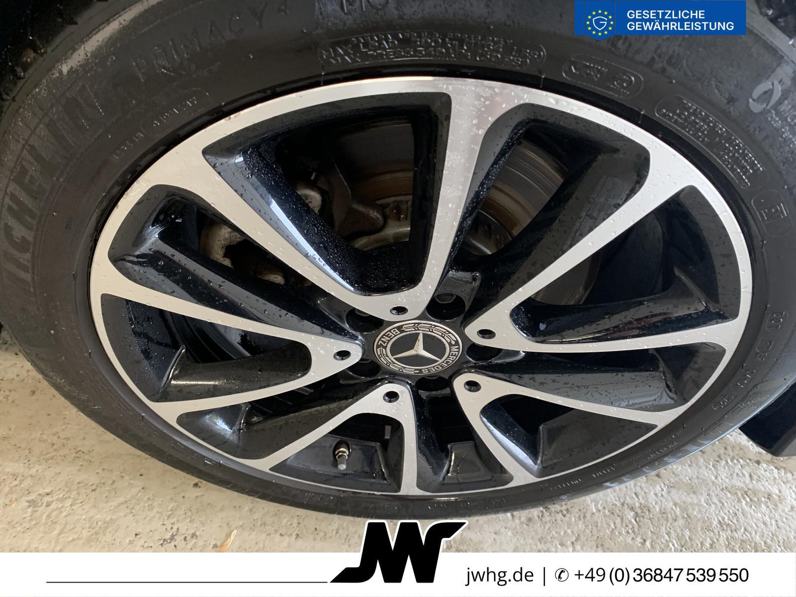 Mercedes-Benz E220 T MOPF Avantg. Distr+|Night|GlasDach|MB-LED