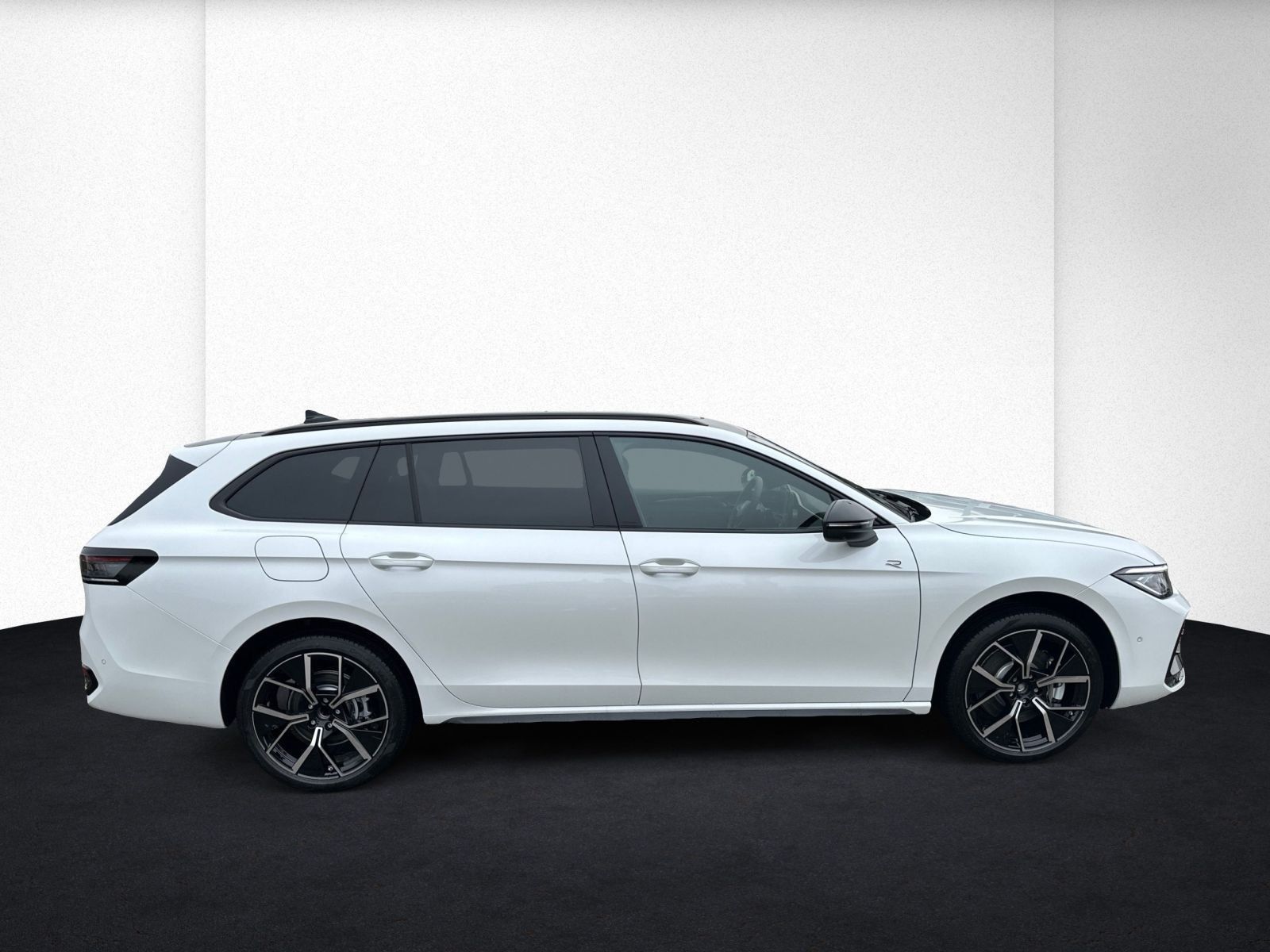 Volkswagen Passat - Bild 6