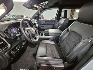 Dodge RAM - 5