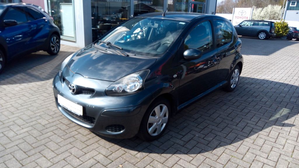 Toyota Aygo (X)