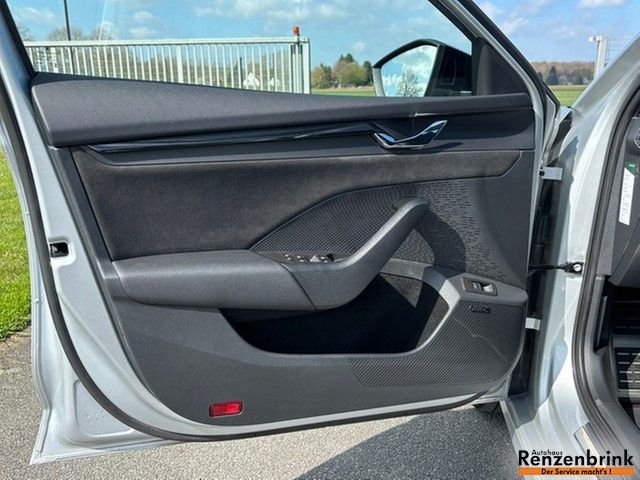 Octavia Combi RS 2.0 TSI PANO AHK CANTON STANDH