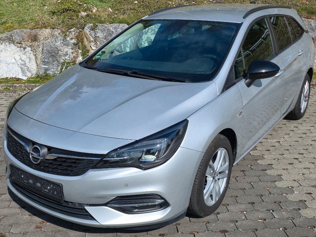 Image of Opel Astra