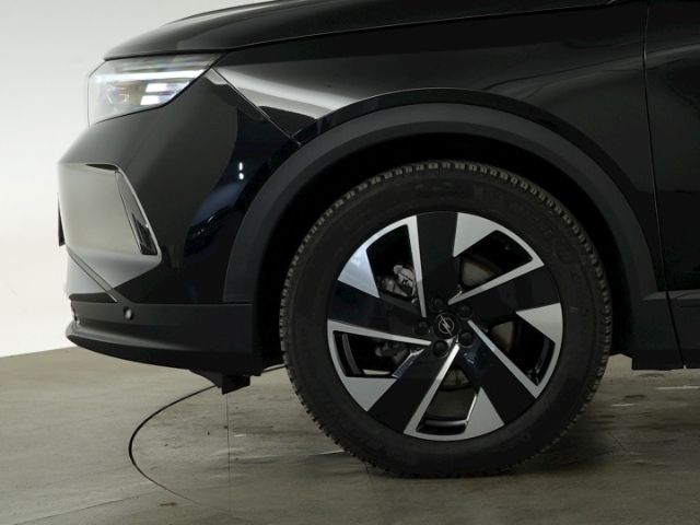 Grandland B GS HYBRID eDCT+LED MATRIX+NAVI+360 G