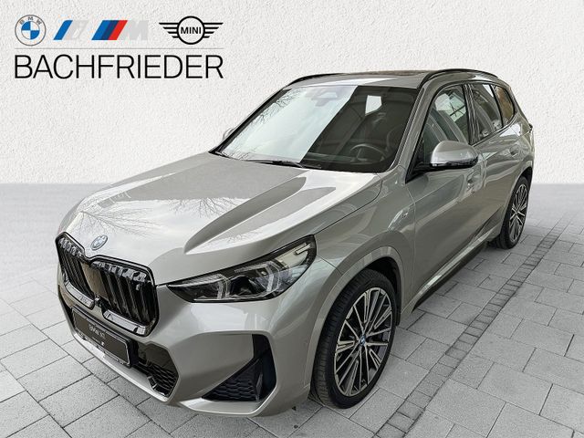 BMW iX1 xDrive30 M Sportpaket Head-Up HK HiFi DAB