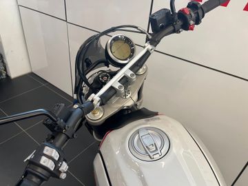 Ducati Scrambler Desert Sled