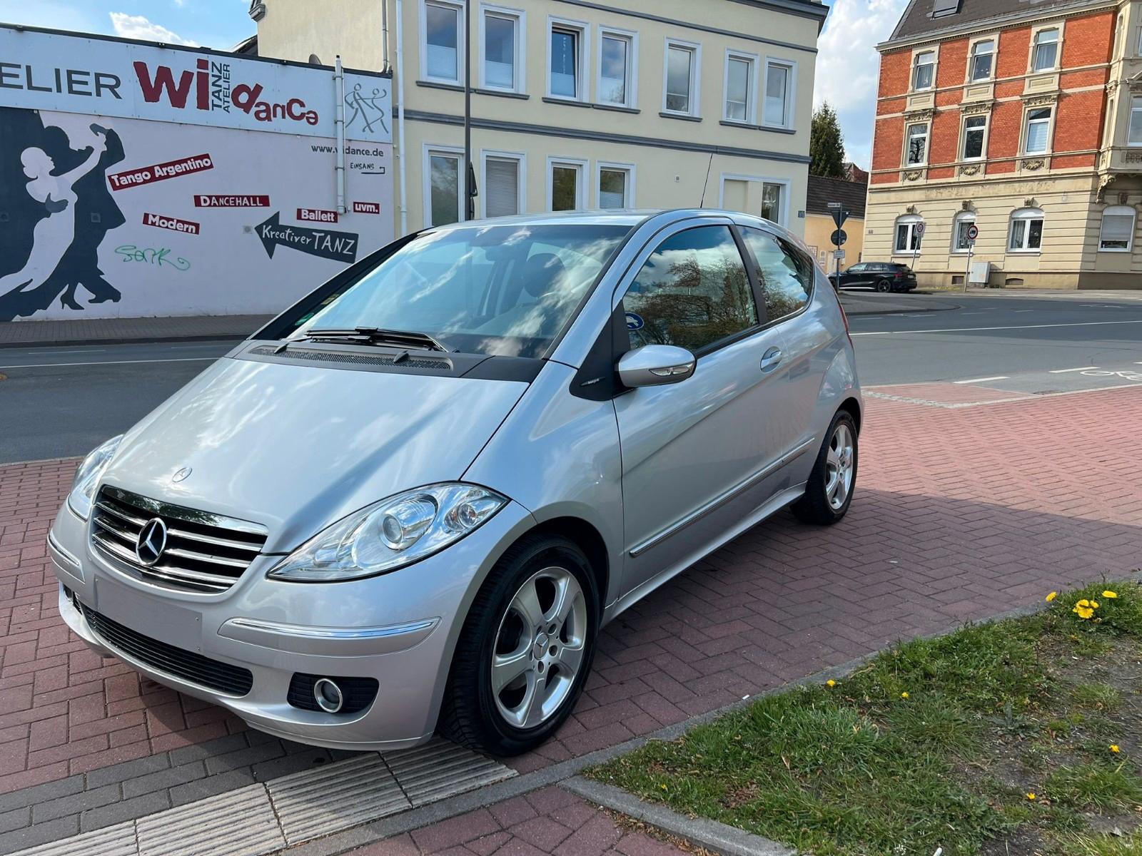 Mercedes-Benz A 150 *AUTOMATIK*SCHECKHEFT*TÜV NEU*ALLWETTER*