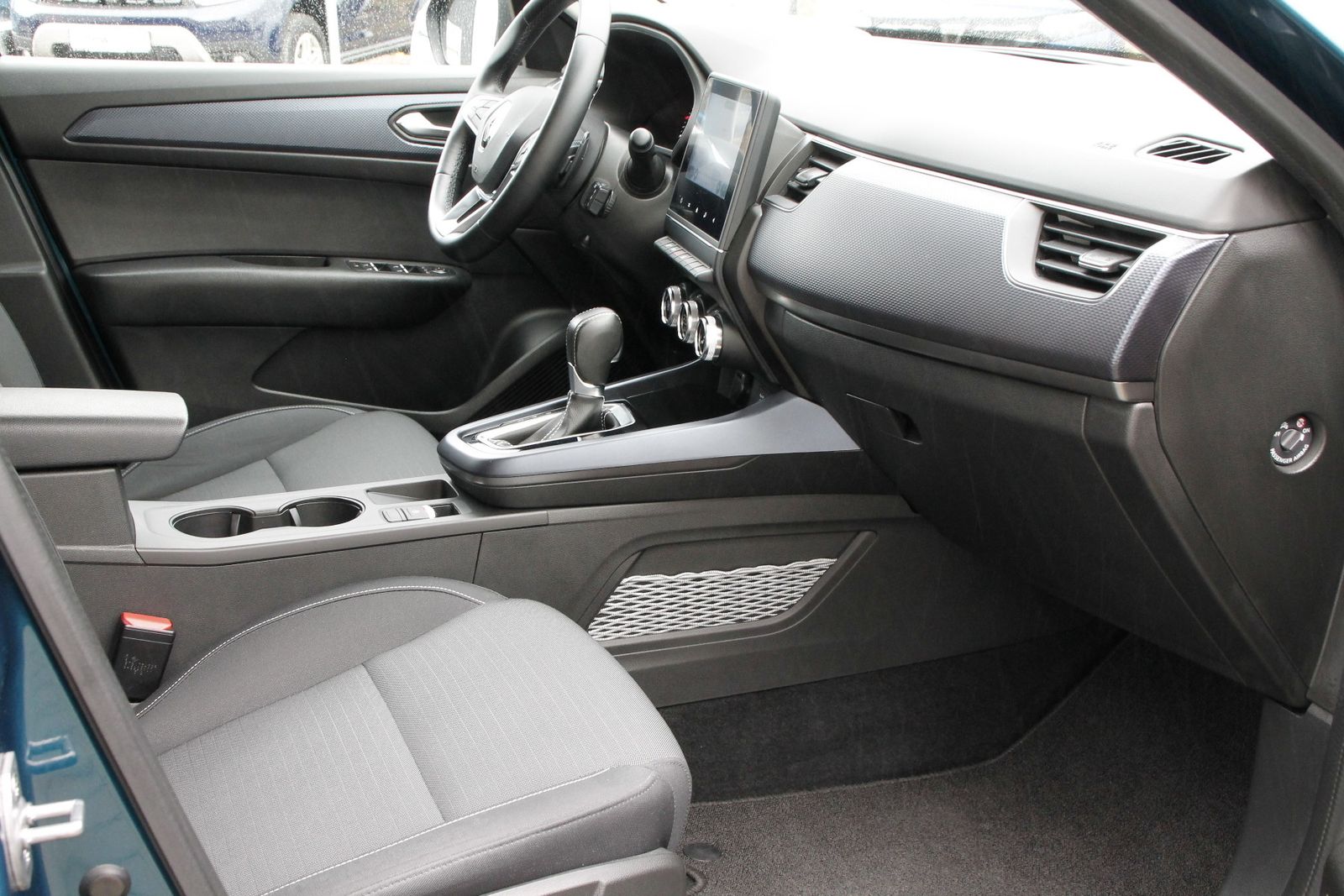 Fahrzeugabbildung Renault Arkana ZEN TCe 140 EDC