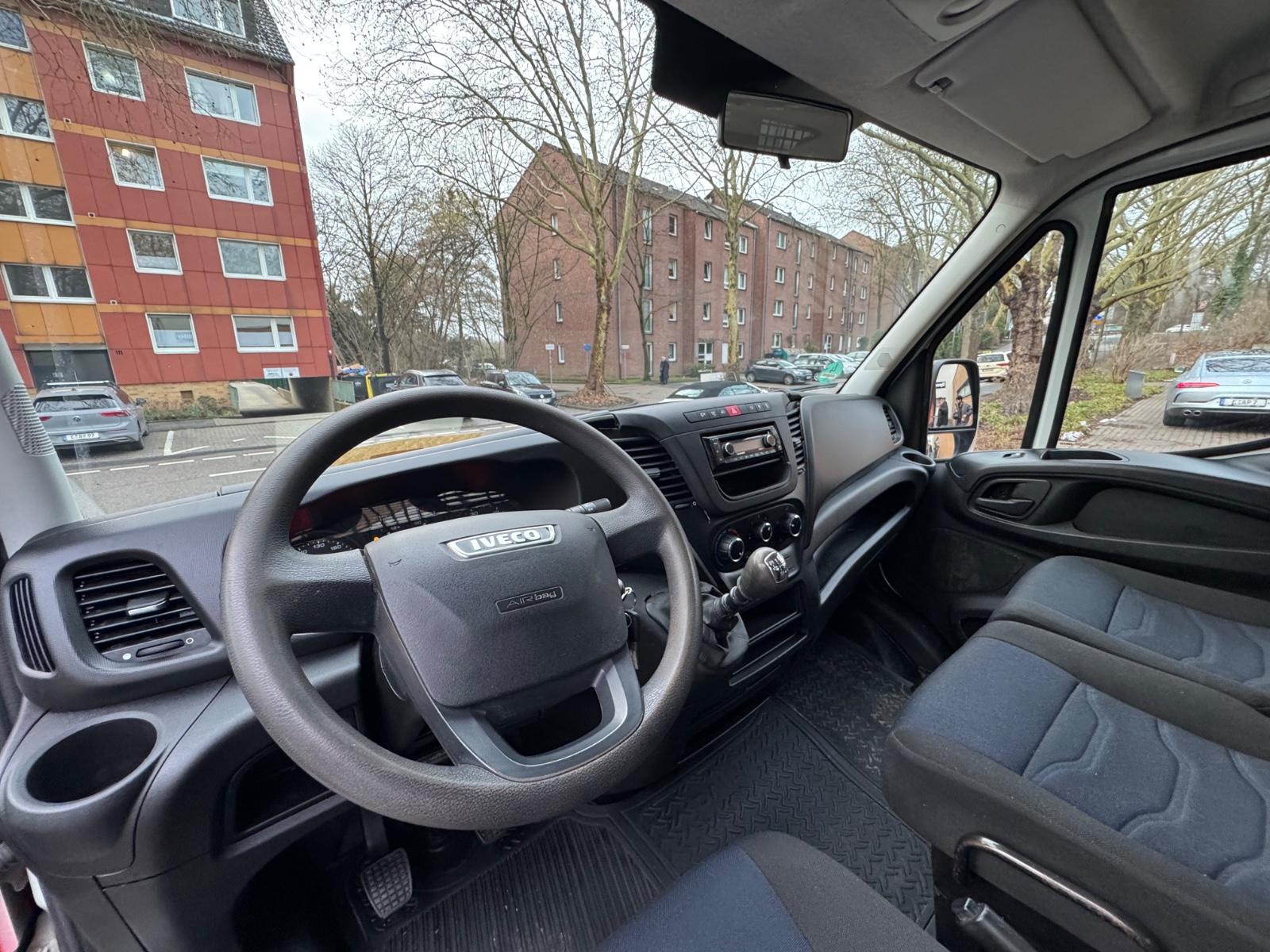 Iveco Daily Fahrgestell Doppelkabine 35 S Pritsche/99