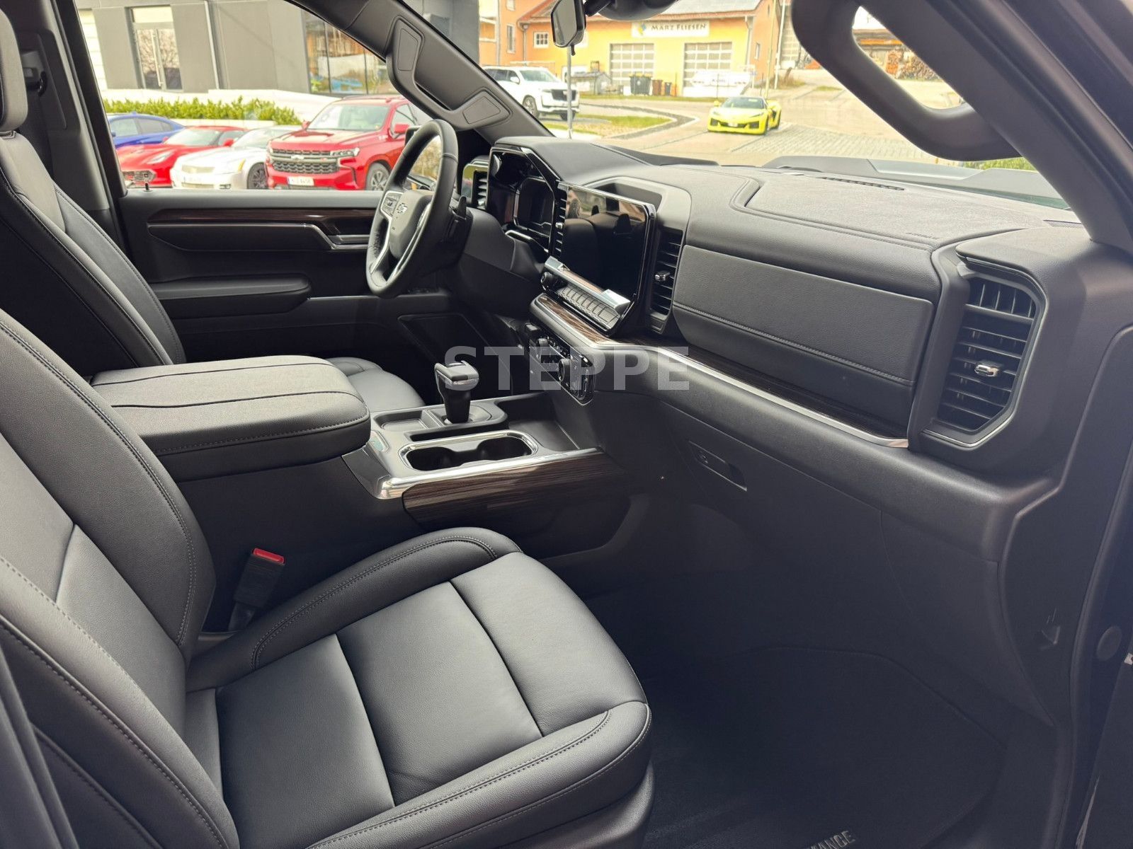 Chevrolet 2025 Silverado LT Trail Boss 6,2V8 Crew Cab. AHK