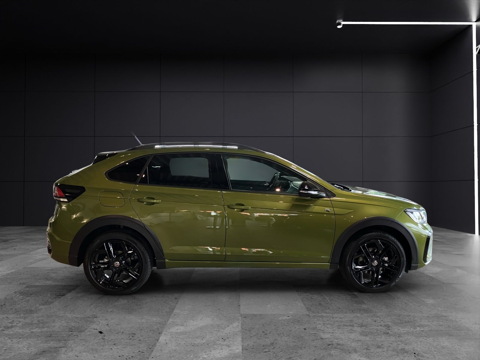 Fahrzeugabbildung Volkswagen Taigo R-Line Black-Style RearView