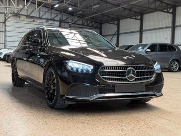 Mercedes E 200 - 1