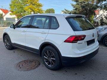 Volkswagen Tiguan - 3