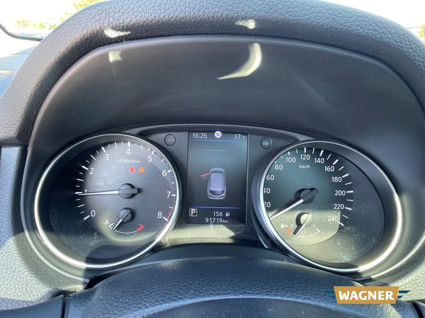 Fahrzeugabbildung Nissan Qashqai Akari Leder Pano SHZ 360°LED  Klimaautom
