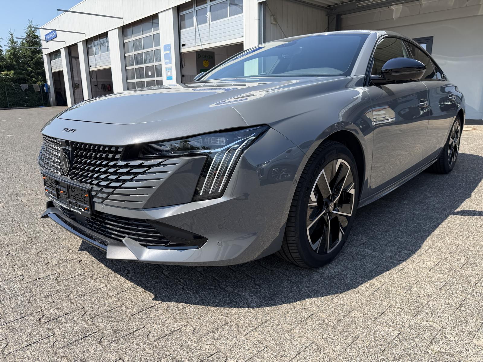 Peugeot 508 GT 130 EAT8*AHK*wenig KM*Nacht-Sicht*