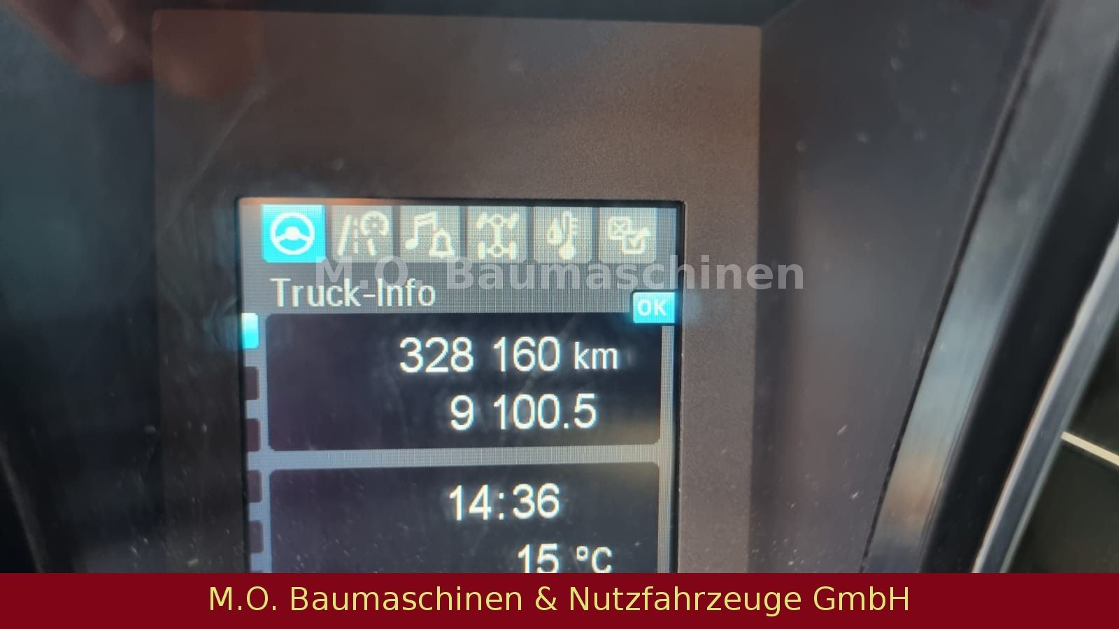 Fahrzeugabbildung Mercedes-Benz Actros 1843 / AC / 4x2/AD Blue / Kipphydraulik