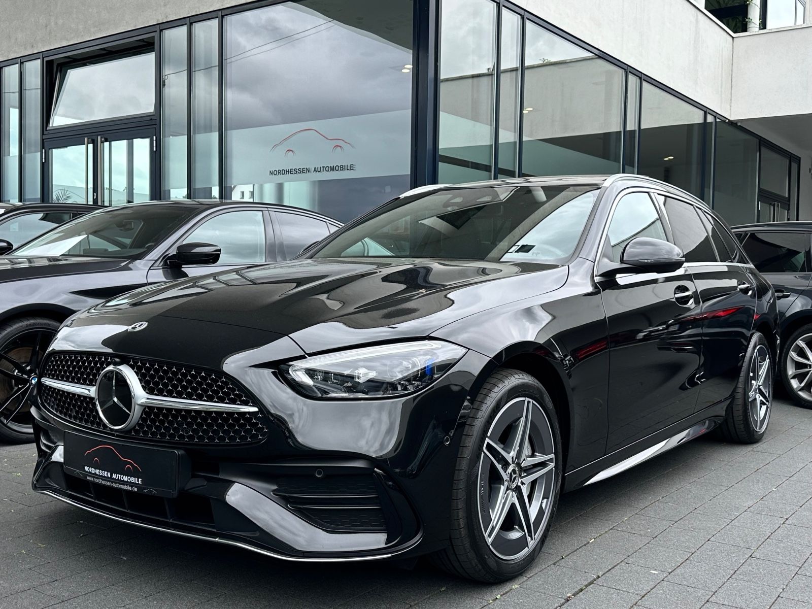 MERCEDES-BENZ C 300 T e AMG Line | Panorama | Sitzbelüftung