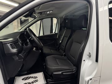 Renault Trafic - 9