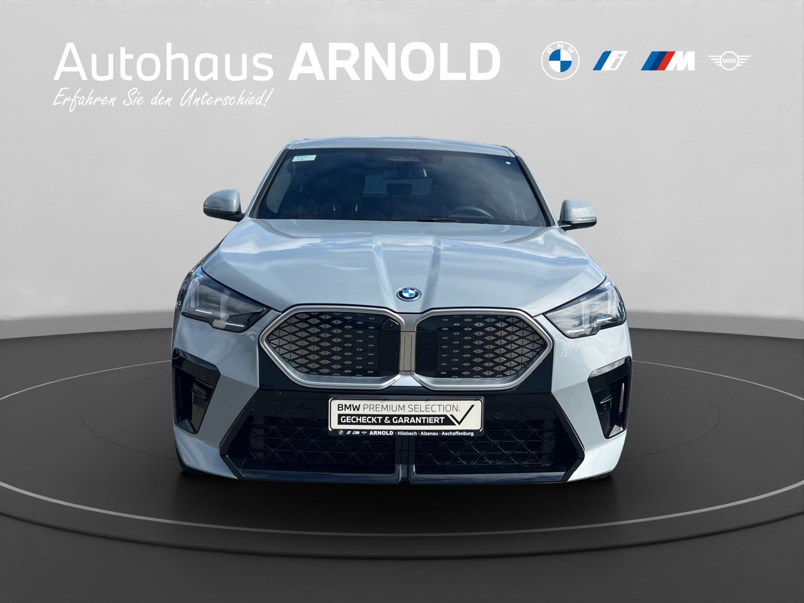 BMW iX2 xDrive30 M Sportpaket Head-Up Harman Kardon foto 2
