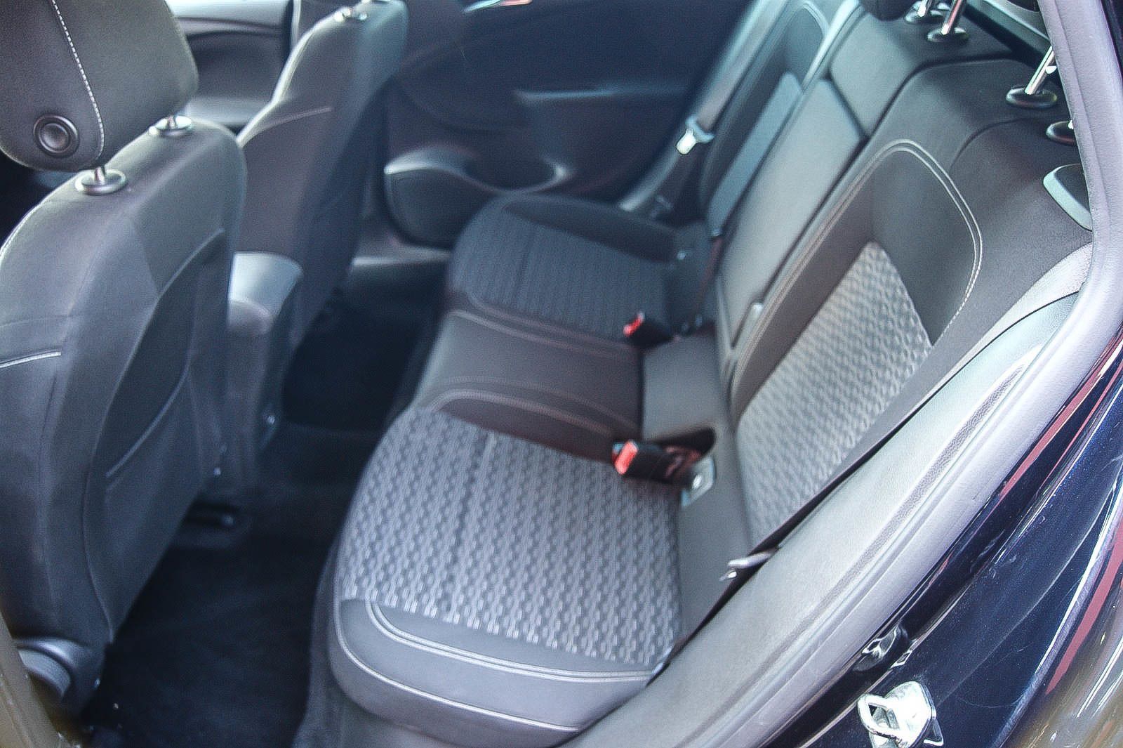 Fahrzeugabbildung Opel Astra K Sports Tourer 14 Dynamic NAVI 900 KAMERA