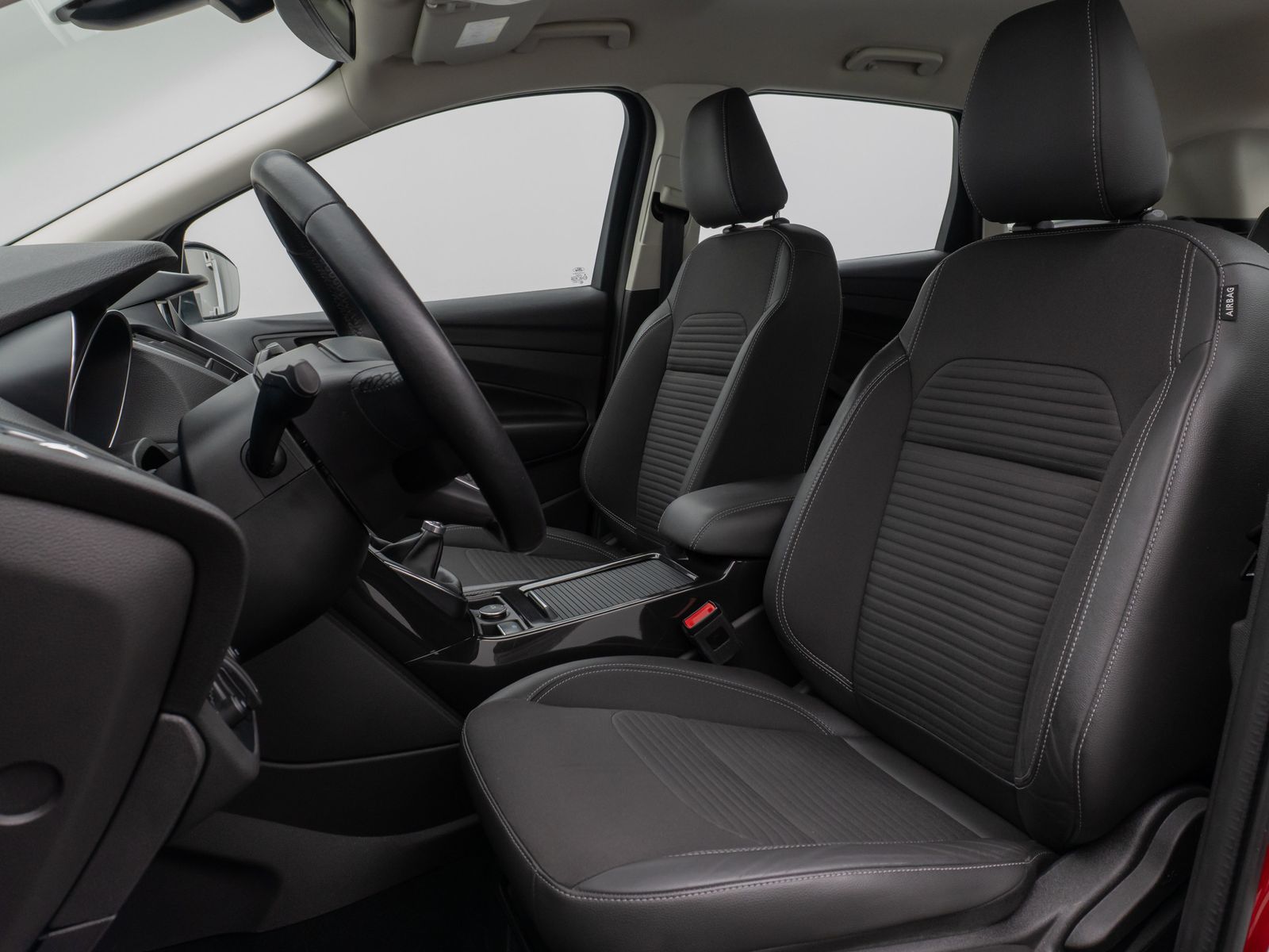 Fahrzeugabbildung Ford Kuga Titanium Navigation Kamera Sitzhzg Tempomat