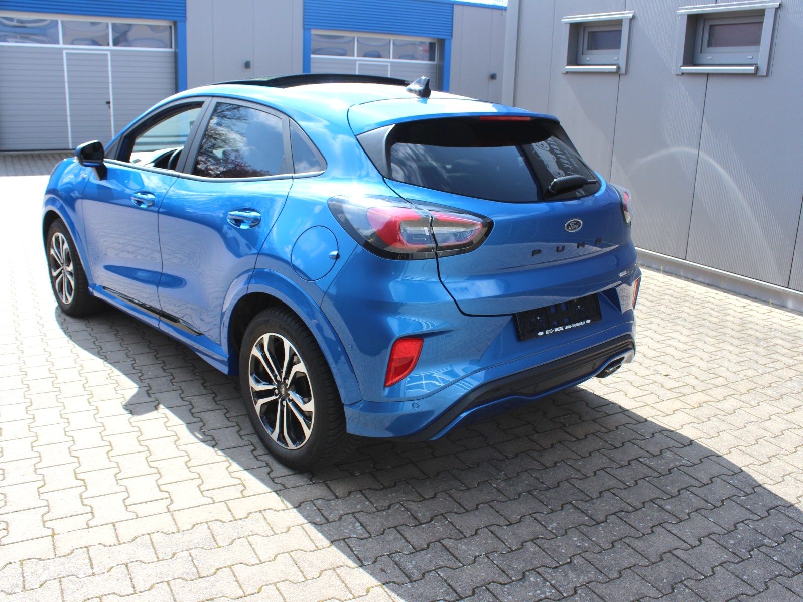 Fahrzeugabbildung Ford Puma ST-Line X 1,0 EcoBoost Mild Hybrid