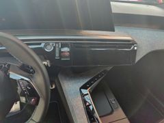 Fahrzeugabbildung Peugeot 3008 Hybrid 136 GT AHK, Active Drive Assist