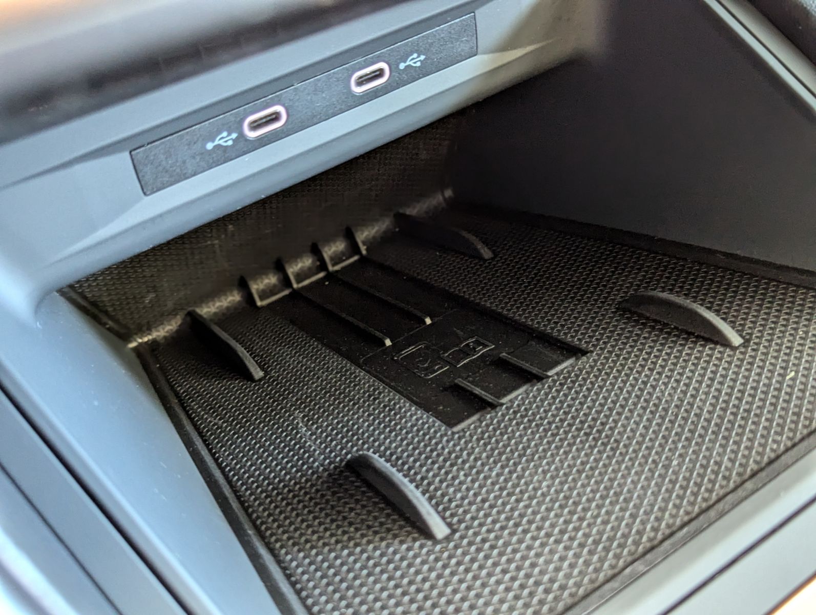 CUPRA Leon 2.0 TSI 4D VZ Matrix Pano Sennheiser AHK 19 - Image 26