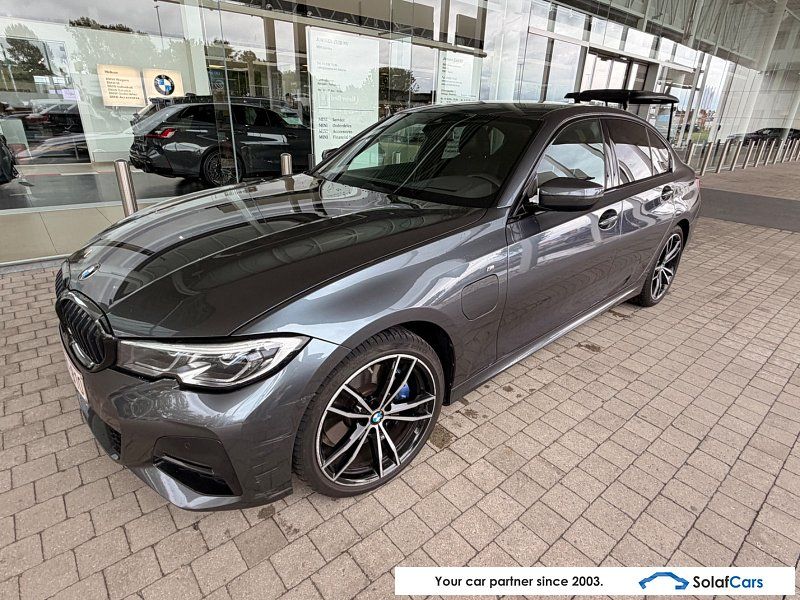 BMW 330 e M-Sport Laser Hi-Fi HUD Ambient ACC LC-Pr