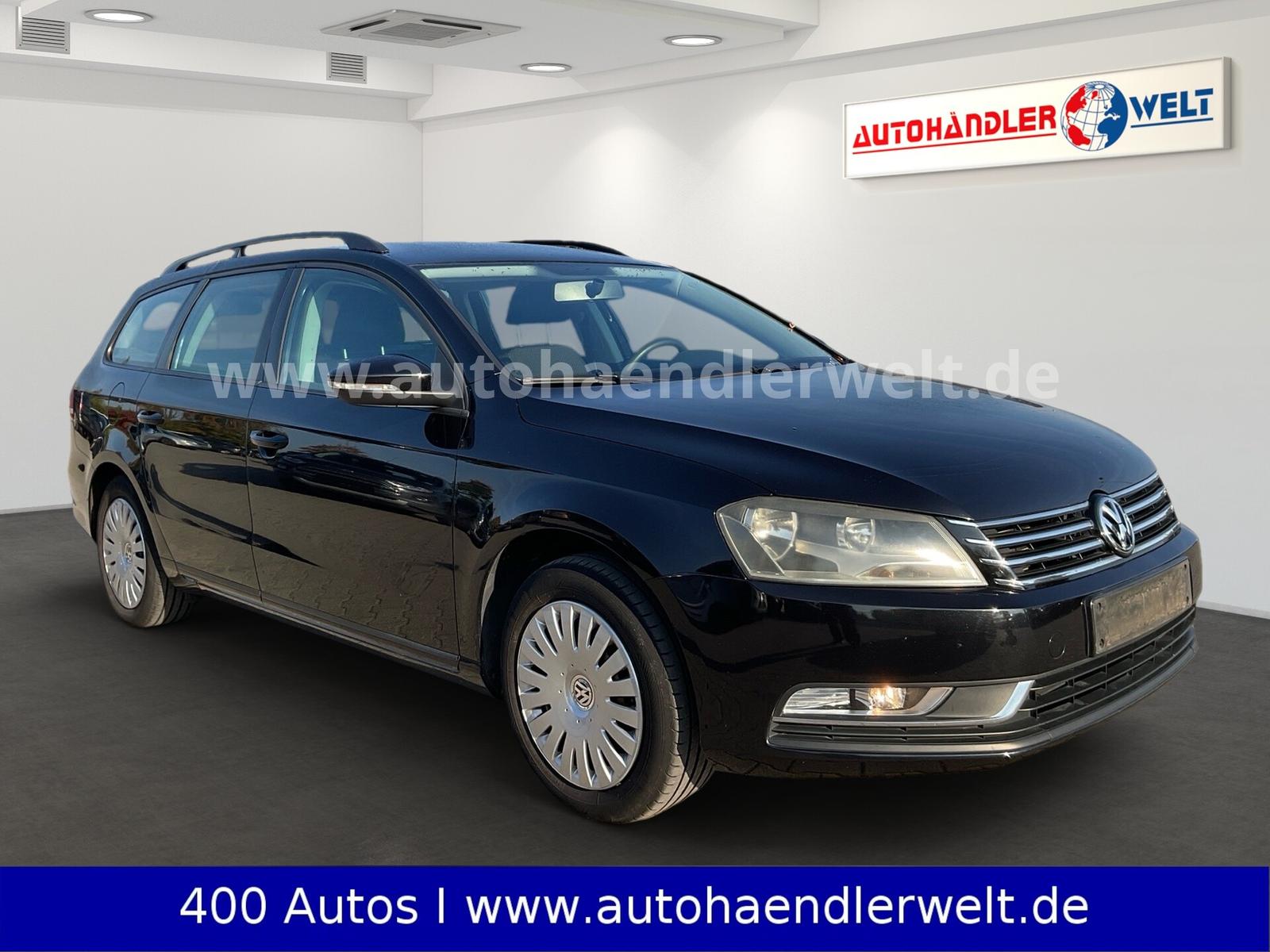 Volkswagen Passat 2011 — interior