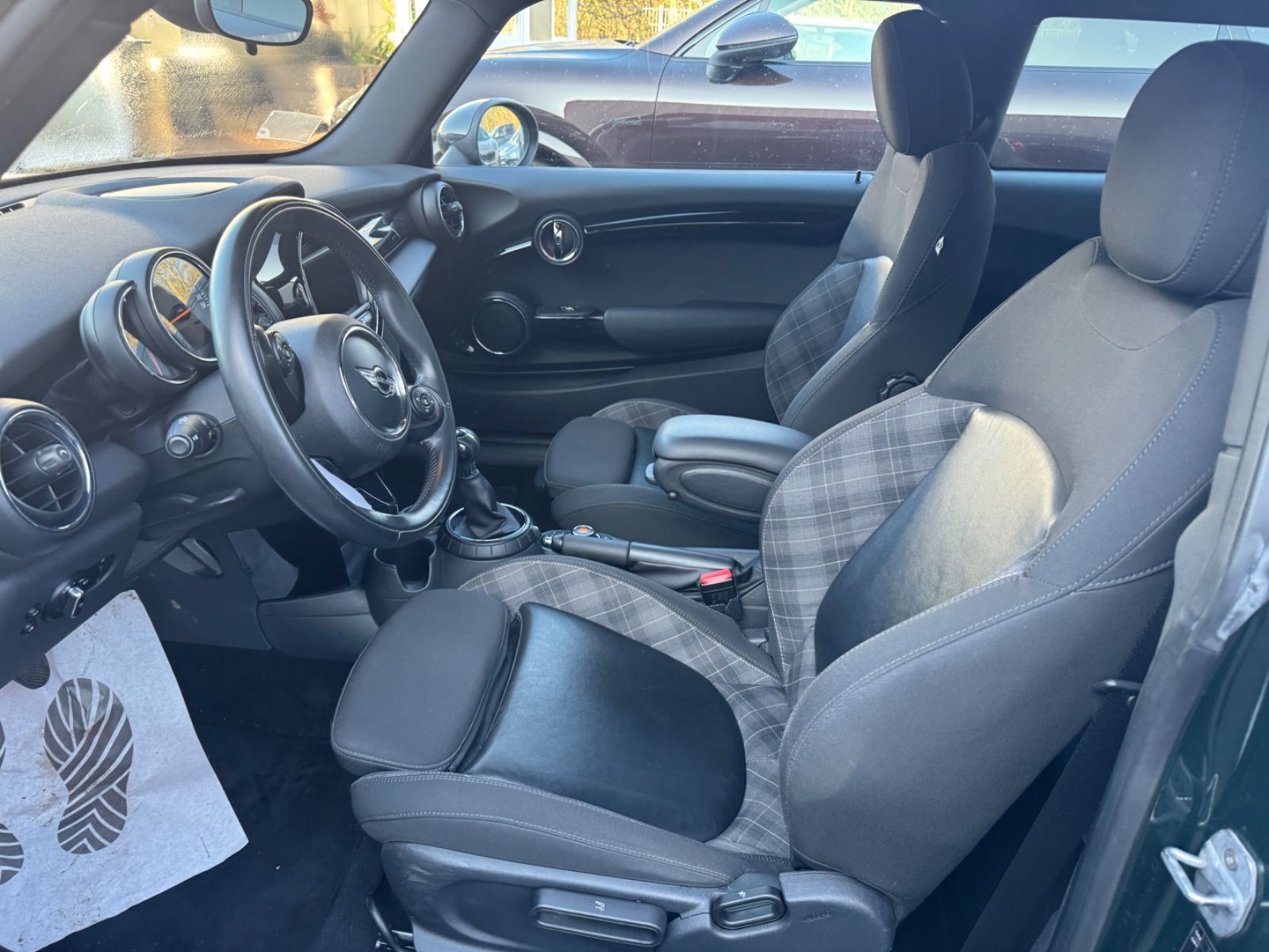 Fahrzeugabbildung MINI Cooper Xenon+Navi+LED+Bluetooth