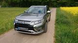 Mitsubishi Plug-in Hybrid Outlander 2.4 Plus Intro Edition - graue Mitsubishi Plug-in Hybrid Outlander