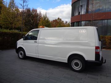 Volkswagen T5 Transporter - 3