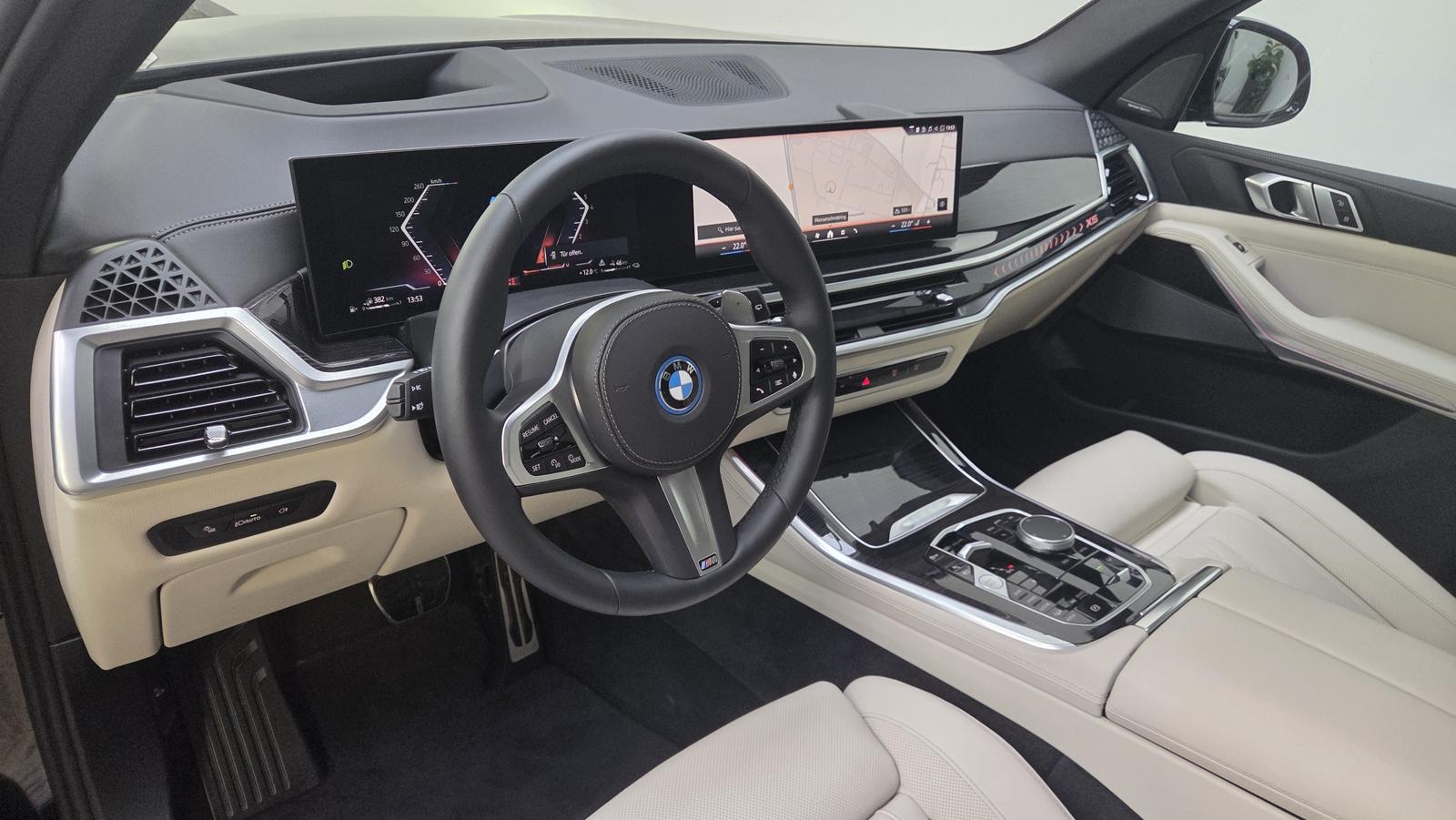 BMW X5 xDr50e M Sport Pro 22Zoll Sitzlüft. ACC AHK