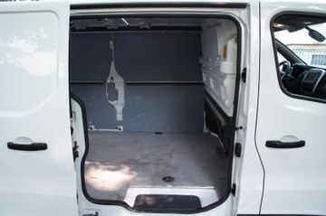Renault Trafic - 9