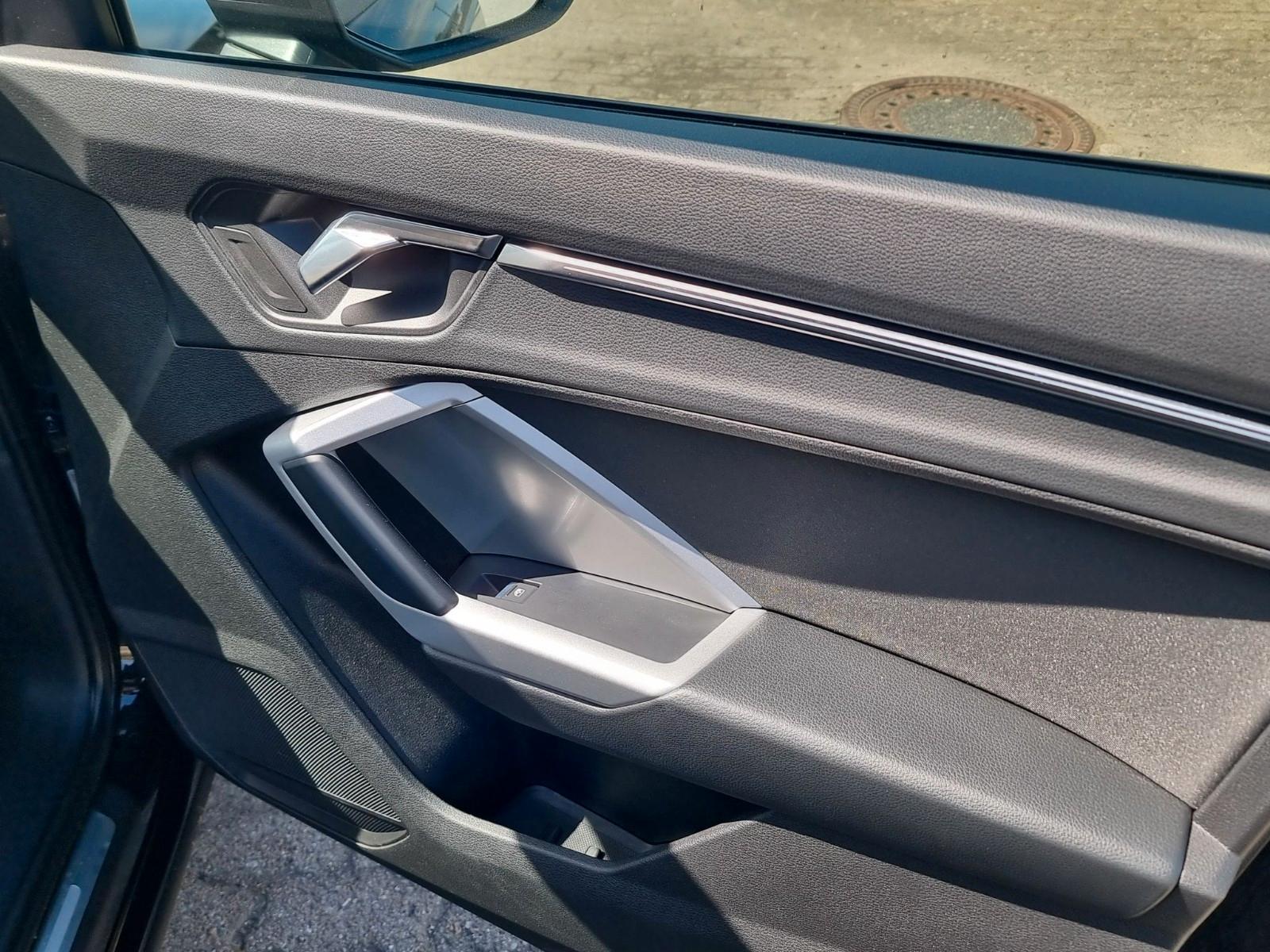 Audi Q3 35 TDI Advanced Virtual LED BT NAVI AHK, миниатюра 14