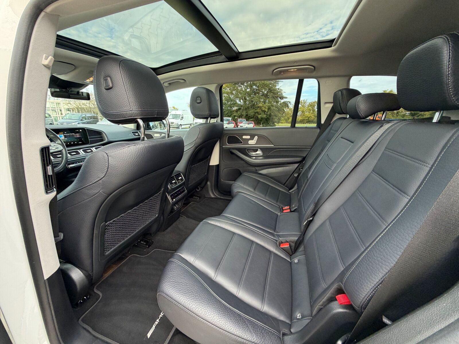 Mercedes-Benz GLS 350 d 4MATIC AMG NIGHT PANO 360° KEYLESSLED foto 14